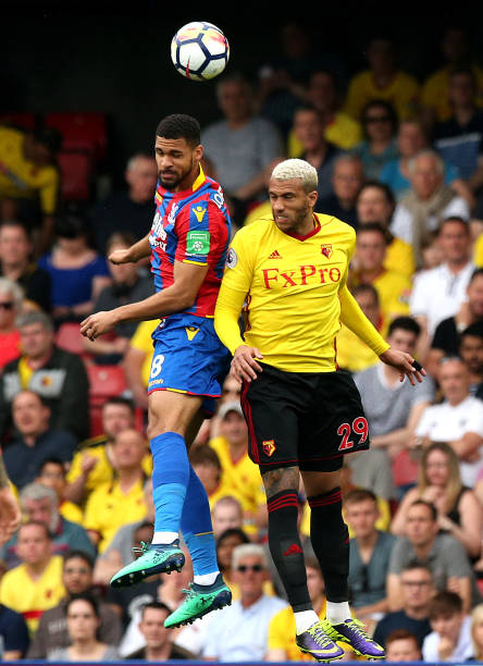 人们在热烈 人们在热烈